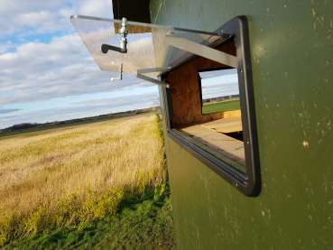 Preview: Seitenansicht mit Aufsteller